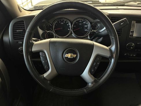 Used 2014 Chevrolet Silverado 2500 LT w/ Interior Plus Package image 11