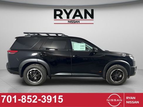 New 2025 Nissan Pathfinder Rock Creek image 4