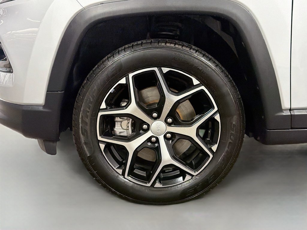 Used 2024 Jeep Compass Limited AWD/4WD image 32
