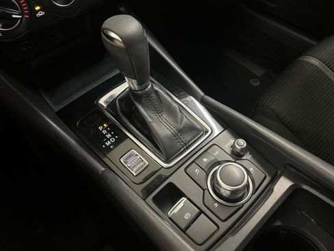 Used 2018 MAZDA MAZDA3 Sport w/ Preferred Equipment Package image 22