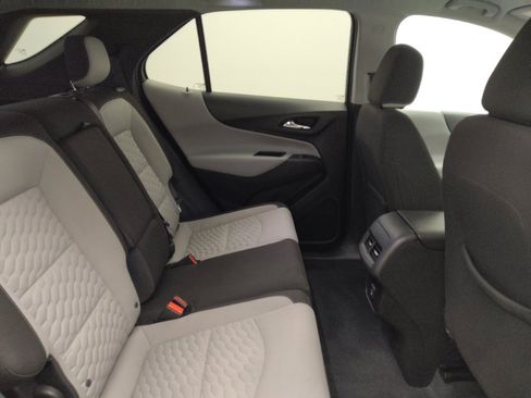 Used 2019 Chevrolet Equinox LS w/ LS Convenience Package image 19