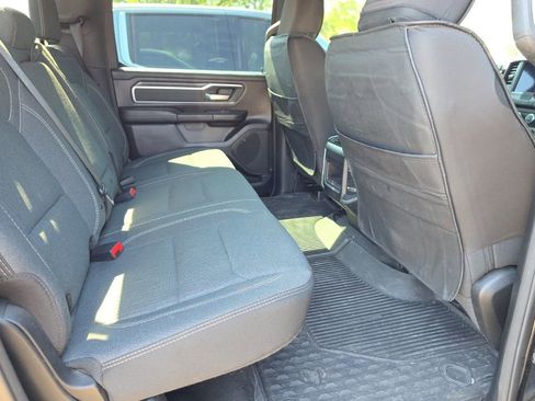 Used 2021 RAM 1500 Big Horn image 11