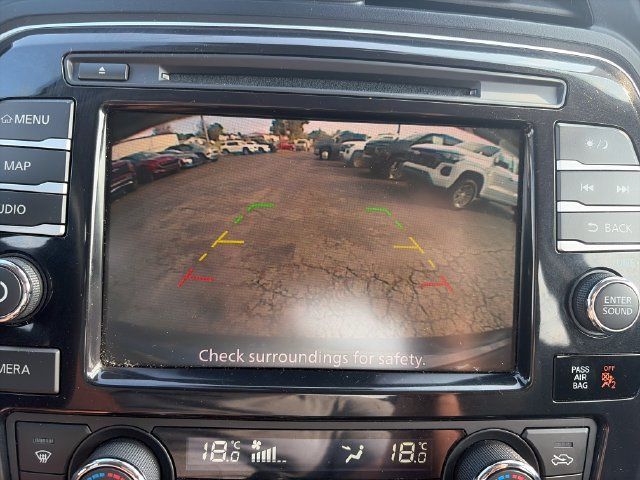 Used 2023 Nissan Maxima SL FWD image 14
