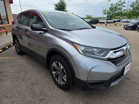 Used 2017 Honda CR-V LX image 3