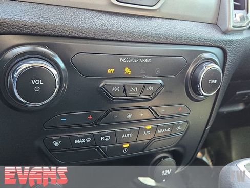 Used 2022 Ford Ranger XLT w/ Equipment Group 301A Mid AWD/4WD image 8