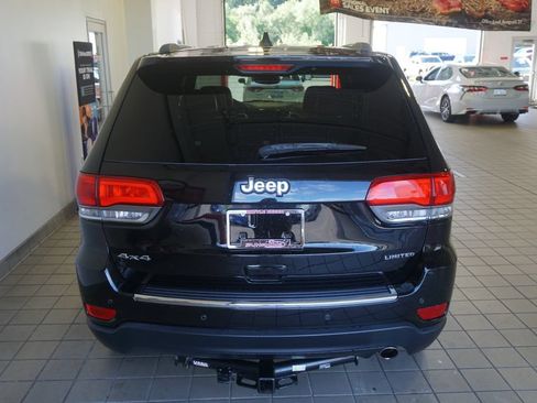 Used 2019 Jeep Grand Cherokee Limited AWD/4WD image 18