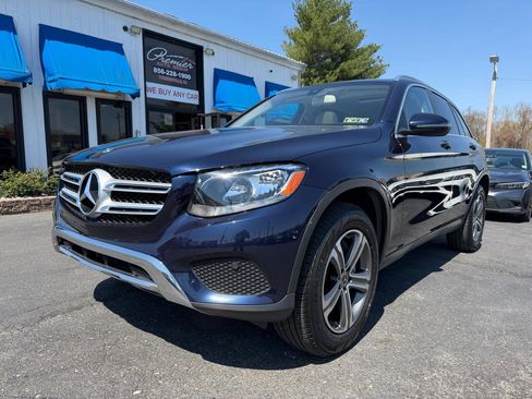 Used 2018 Mercedes-Benz GLC 300 4MATIC image 1