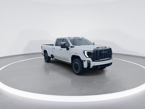 Used 2024 GMC Sierra 3500 Denali Ultimate AWD/4WD image 1