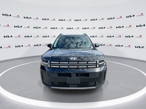 Used 2025 Hyundai Santa Fe SEL FWD image 3