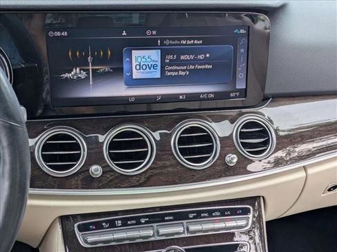 Used 2019 Mercedes-Benz E 300 image 10
