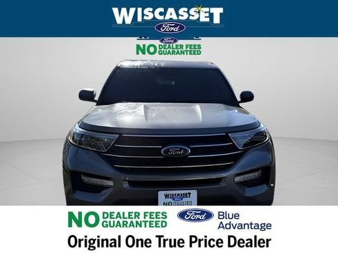 Certified 2022 Ford Explorer XLT w/ Equipment Group 202A image 10