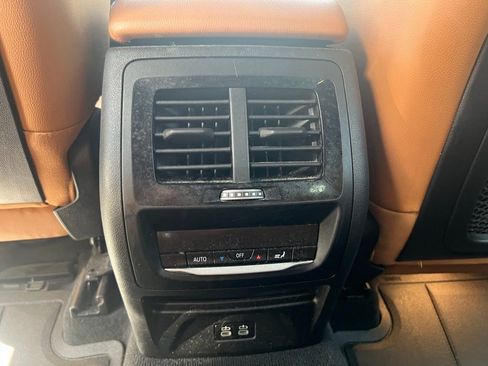 Certified 2024 BMW X3 xDrive30i w/ Premium Package image 19