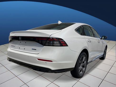 New 2026 Honda Accord EX-L image 7