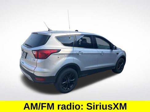 Used 2019 Ford Escape SE AWD/4WD image 4