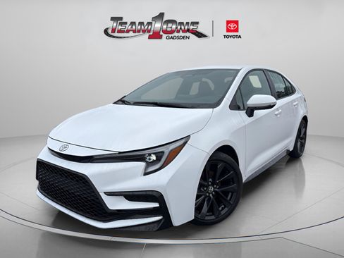 Certified 2024 Toyota Corolla SE image 4