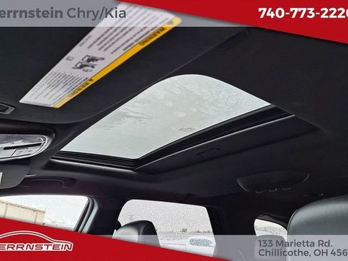 Used 2023 Dodge Durango GT image 25