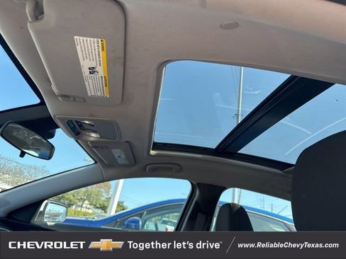 Used 2024 Chevrolet Malibu LT image 21