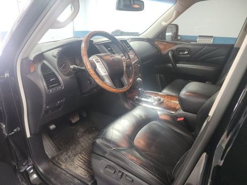 Used 2016 INFINITI QX80 4WD w/ Deluxe Technology Package image 13