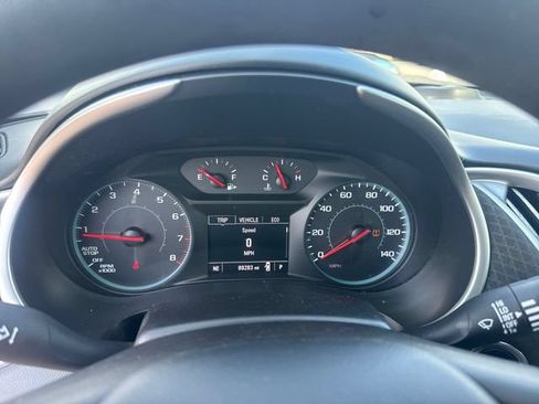 Used 2017 Chevrolet Malibu LS FWD image 15