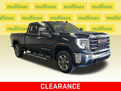 New 2025 GMC Sierra 2500 SLT w/ SLT Premium Package