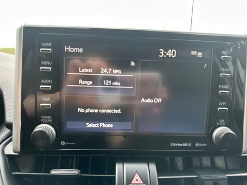 Used 2021 Toyota RAV4 XLE w/ Convenience Package AWD/4WD image 17