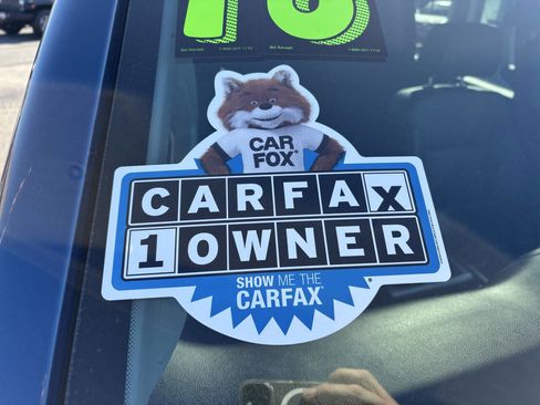 Used 2018 GMC Sierra 1500 SLT w/ SLT Premium Package image 3