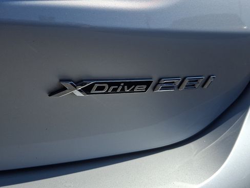 Used 2020 BMW X1 xDrive28i w/ Convenience Package AWD/4WD image 35