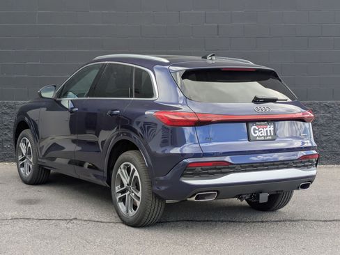 New 2026 Audi Q5 Premium AWD/4WD image 7