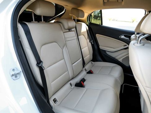 Used 2018 Mercedes-Benz GLA 250 GLA 250 image 33