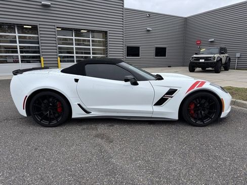Used 2019 Chevrolet Corvette Grand Sport image 2