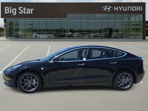 Used 2018 Tesla Model 3 Long Range AWD/4WD image 2