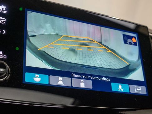 Used 2023 Honda Passport Elite image 15