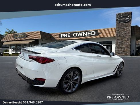 Used 2021 INFINITI Q60 Red Sport 400 w/ Carbon Fiber Package RWD image 7
