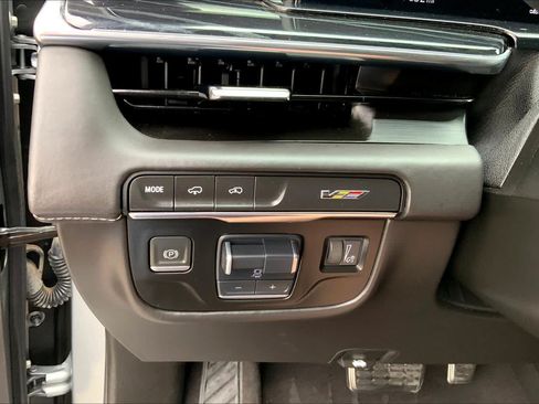 Used 2024 Cadillac Escalade V w/ LPO, Floor Liner Package AWD/4WD image 33