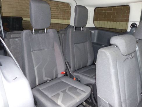 Used 2016 Ford Transit Connect XLT FWD image 33