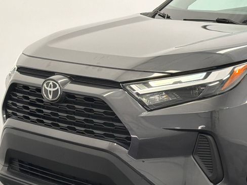 Used 2023 Toyota RAV4 LE AWD/4WD image 2