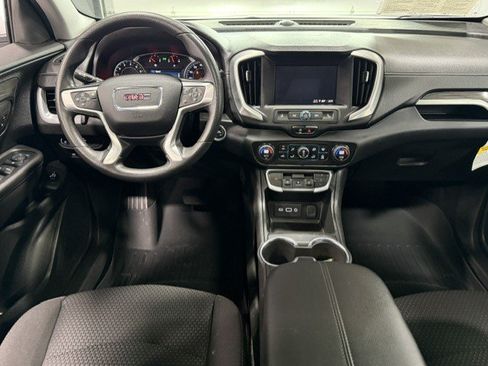 Certified 2023 GMC Terrain SLE w/ Driver Convenience Package AWD/4WD image 10