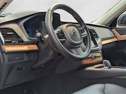 Used 2025 Volvo XC90 B6 Plus AWD/4WD image 10