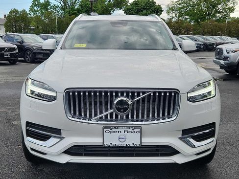 Certified 2024 Volvo XC90 T8 Plus w/ Protection Package Premier AWD/4WD image 2