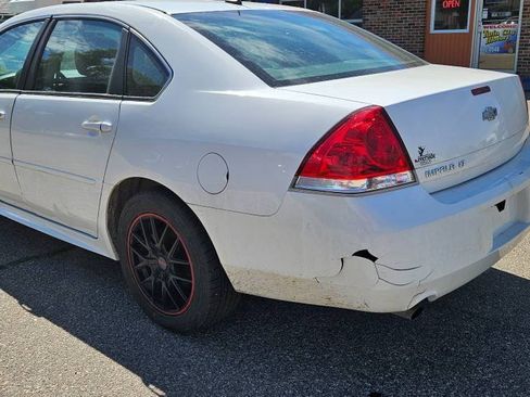 Used 2013 Chevrolet Impala LT w/ LT Sunroof Package FWD image 6