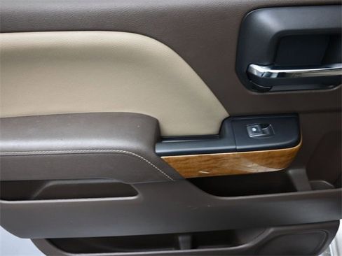 Used 2018 Chevrolet Silverado 1500 LTZ w/ Sport Package image 19