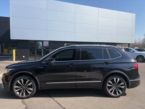 Used 2022 Volkswagen Tiguan SEL R-Line image 7