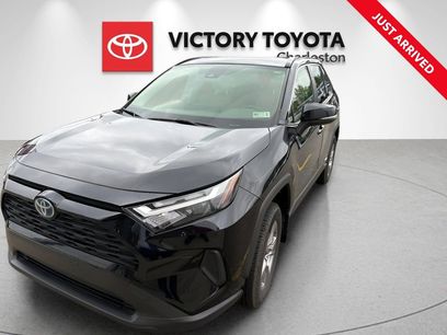 Used 2022 Toyota RAV4 XLE w/ Convenience Package
