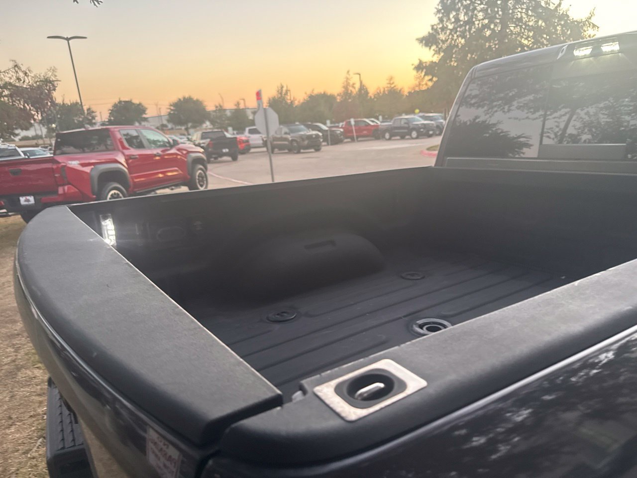Used 2021 RAM 2500 Laramie w/ Night Edition AWD/4WD image 7