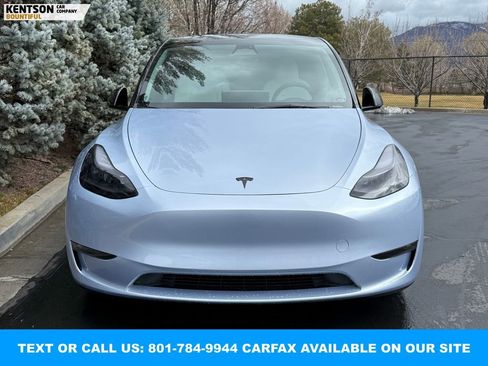 Used 2023 Tesla Model Y Performance image 2
