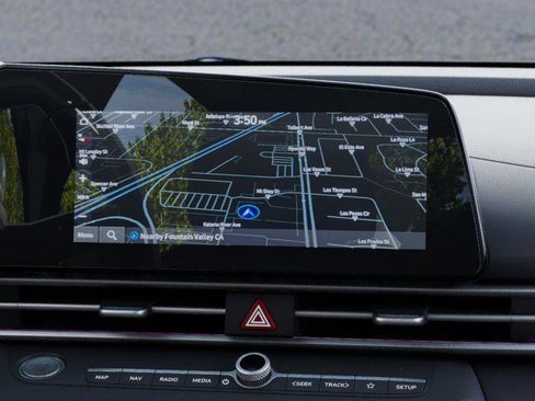 New 2026 Hyundai Elantra Limited image 13