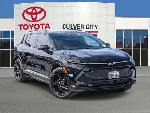 Used 2025 Chevrolet Equinox EV RS image 1