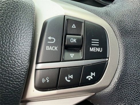 Used 2022 Ford Explorer XLT w/ Equipment Group 202A image 28