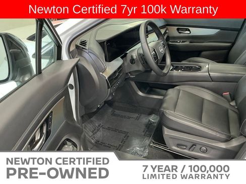 Used 2025 Nissan Murano SL AWD/4WD image 4