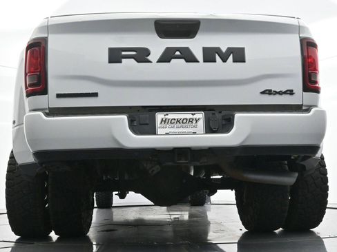 Used 2025 RAM 3500 Big Horn AWD/4WD image 42